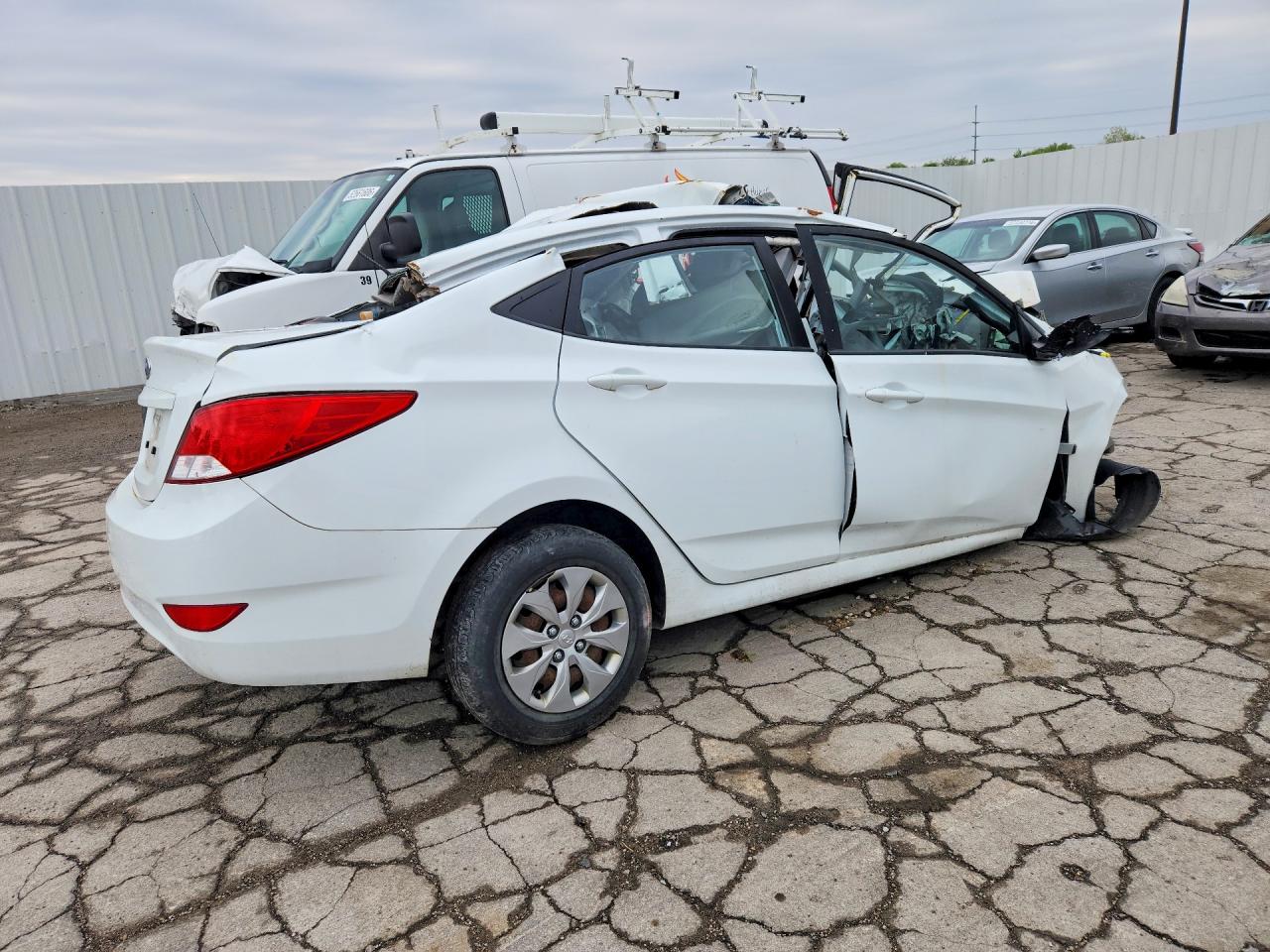 Hyundai ACCENT Se