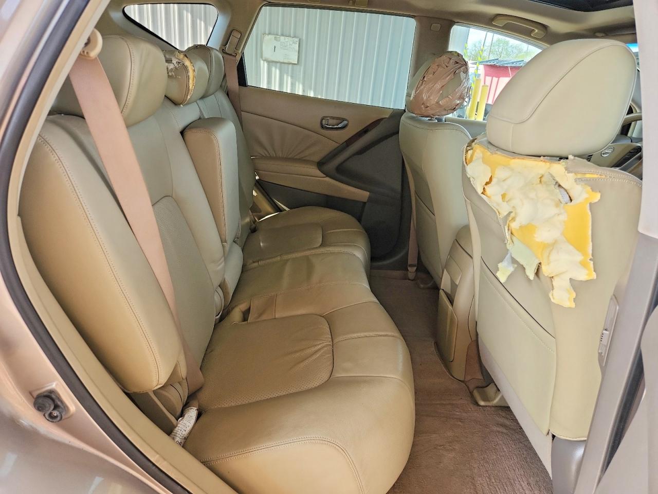 Nissan Murano S