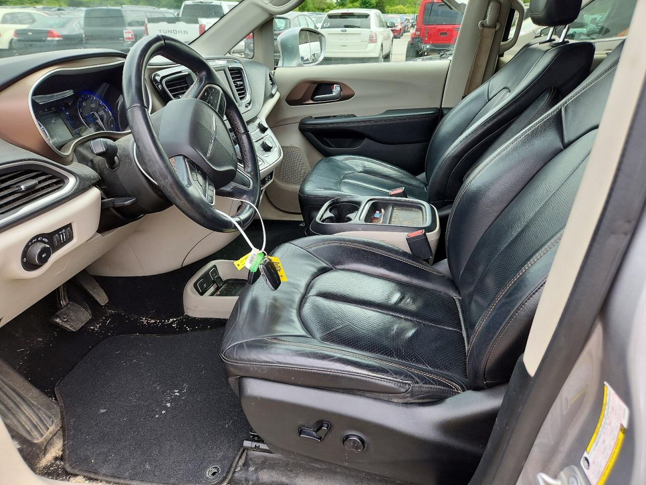 Chrysler Pacifica Touring L