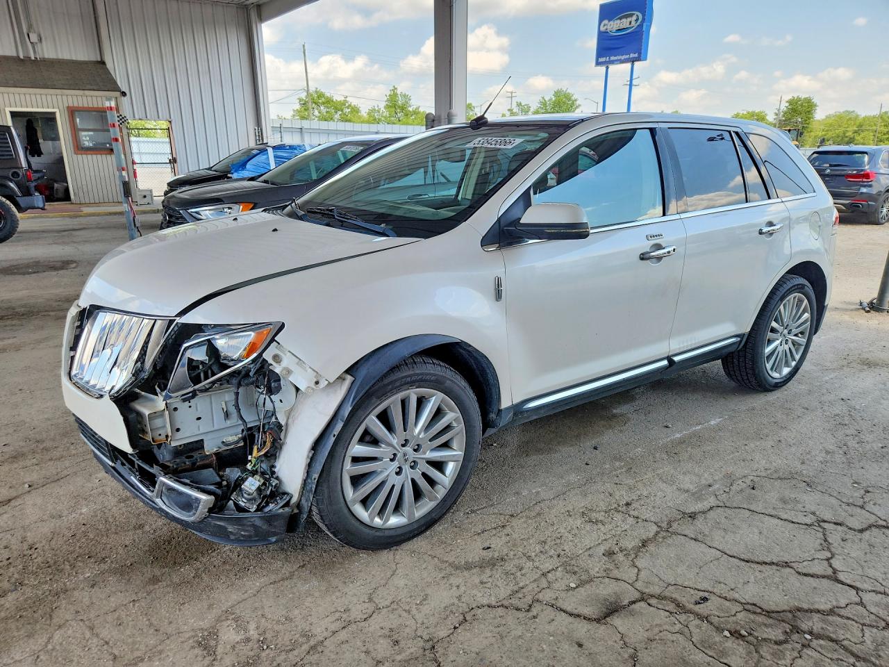 Salvage Lincoln MKX Image