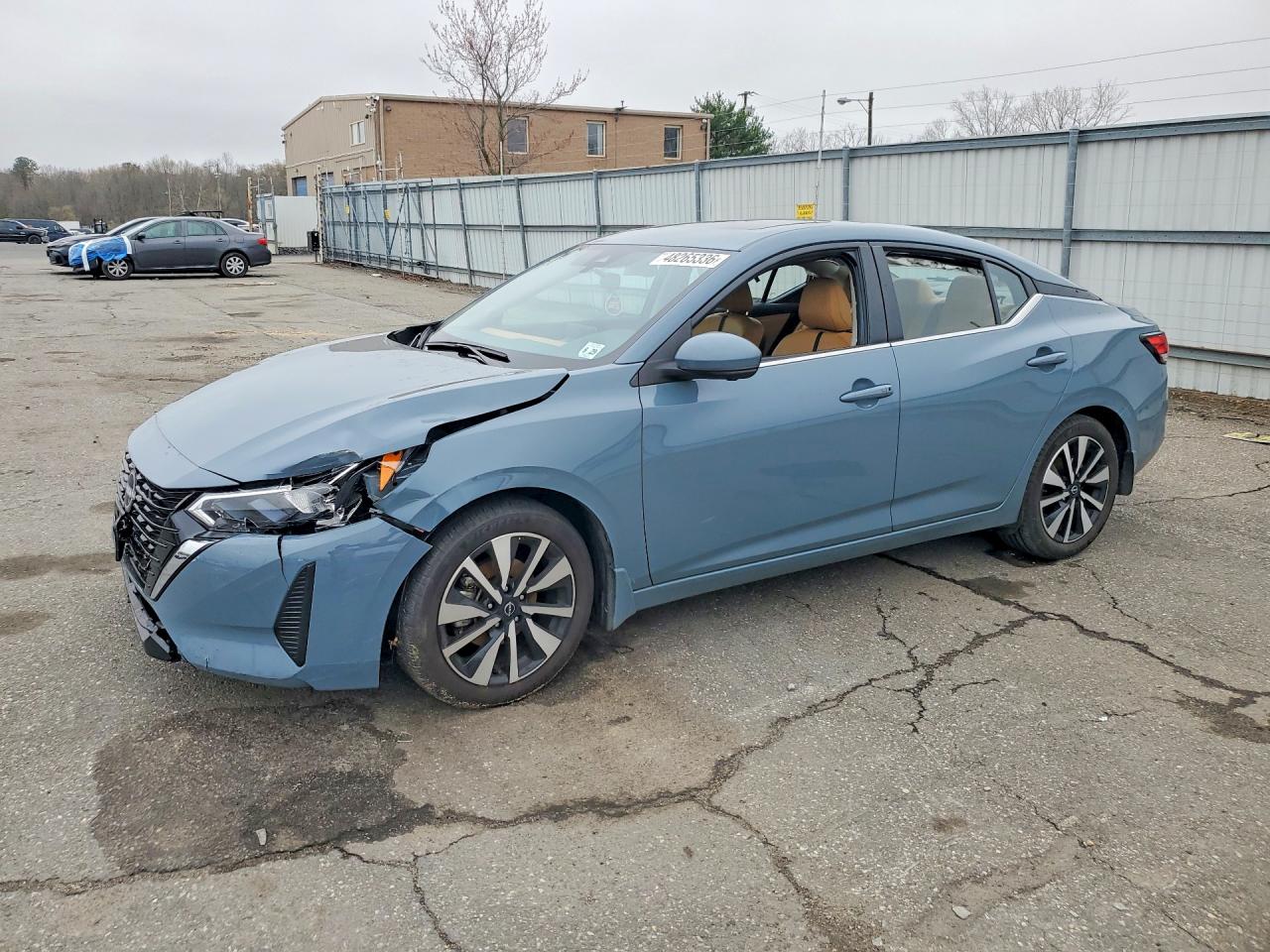 Salvage Nissan Sentra Image