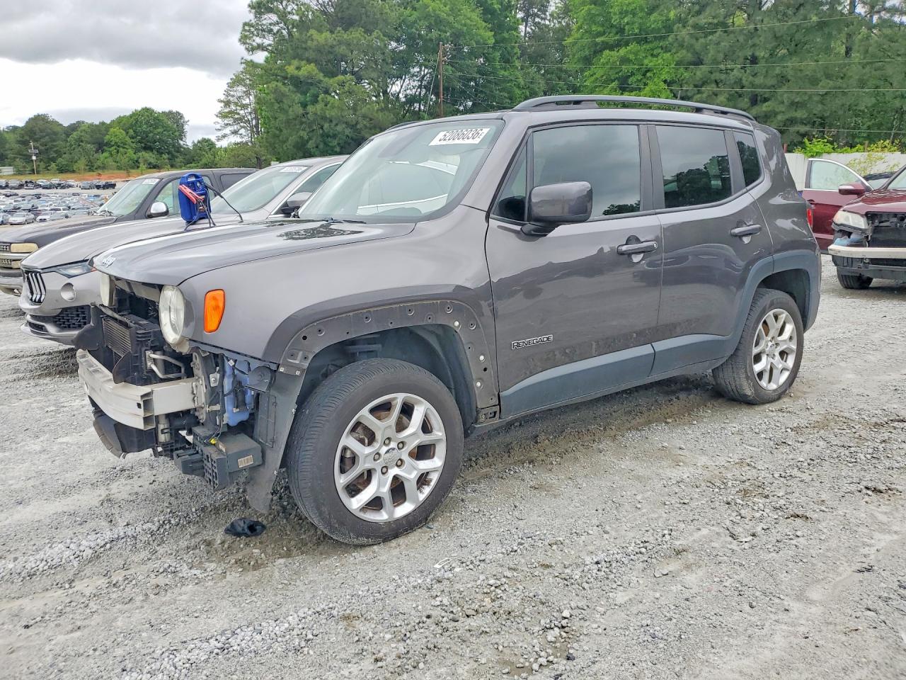 Salvage Jeep Renegade Image
