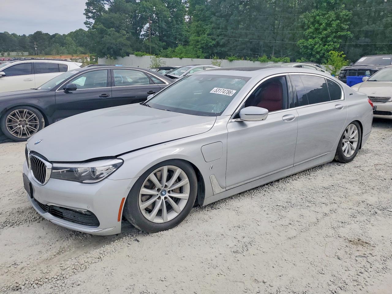 Salvage BMW 7 Series Image