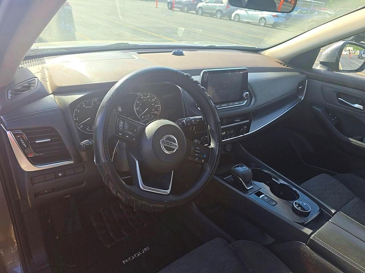 Nissan Rogue Sv