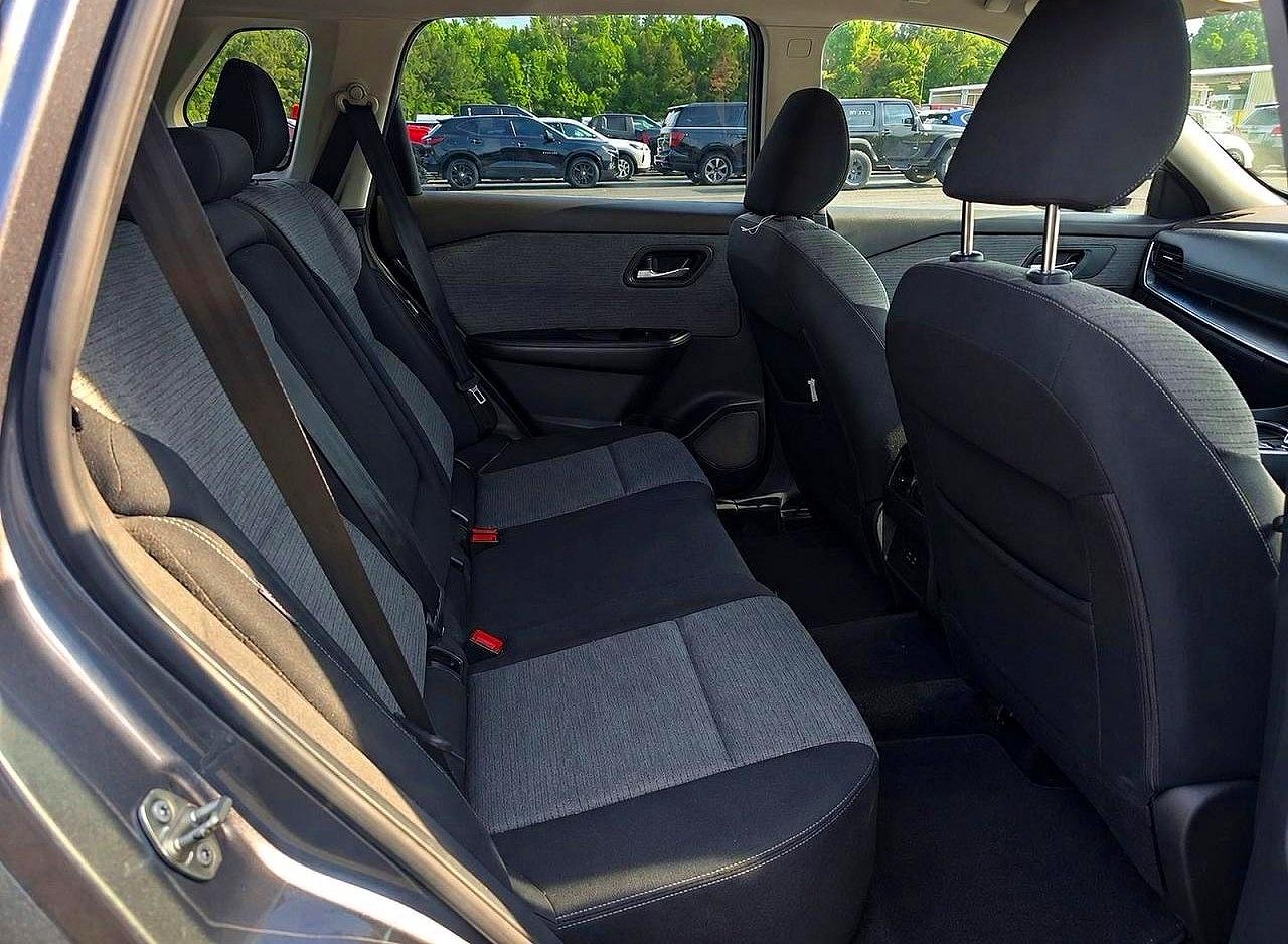 Nissan Rogue Sv