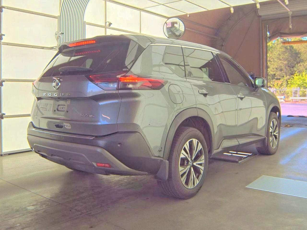 Nissan Rogue Sv