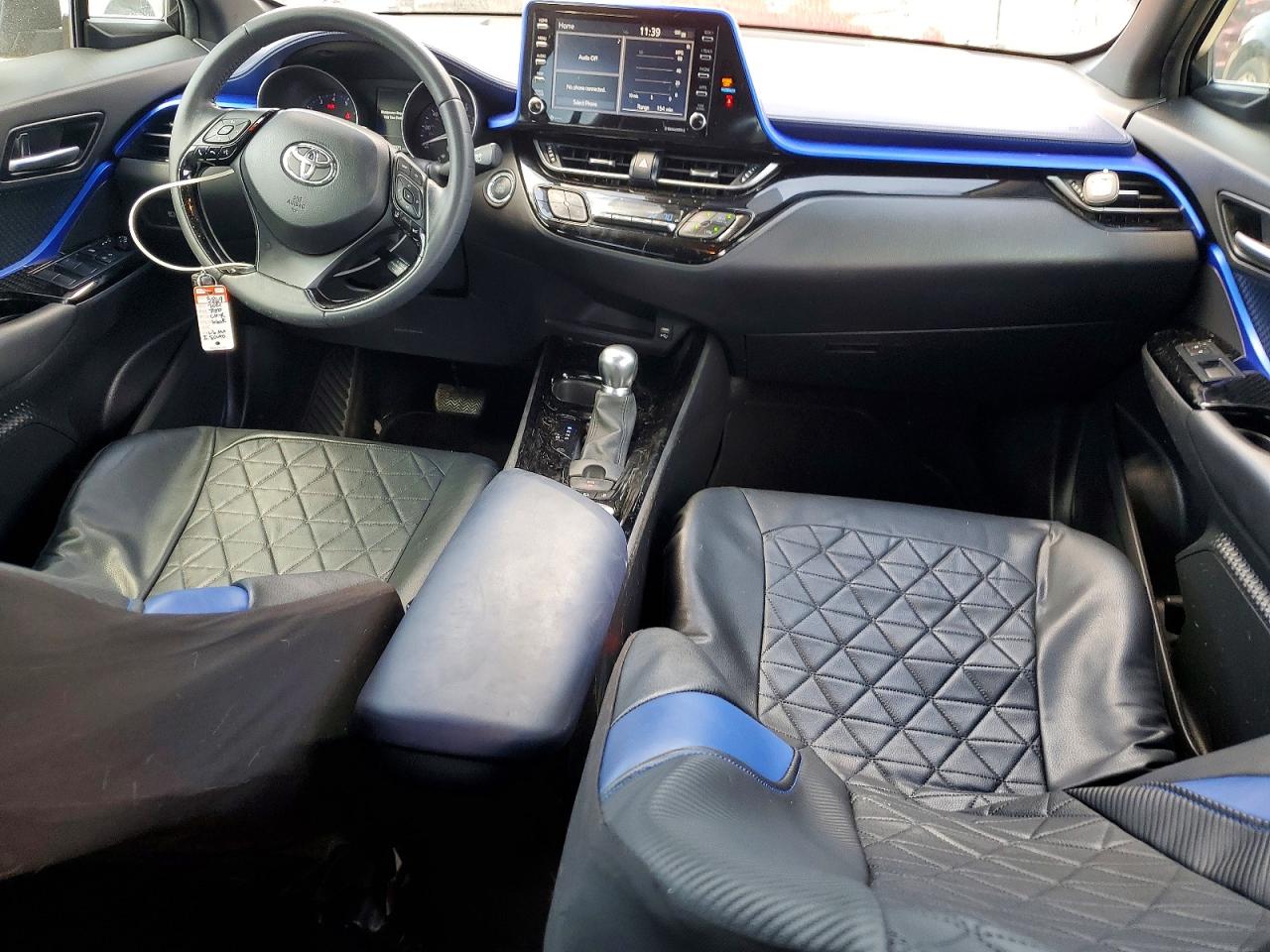 Toyota C-hr Le Xl