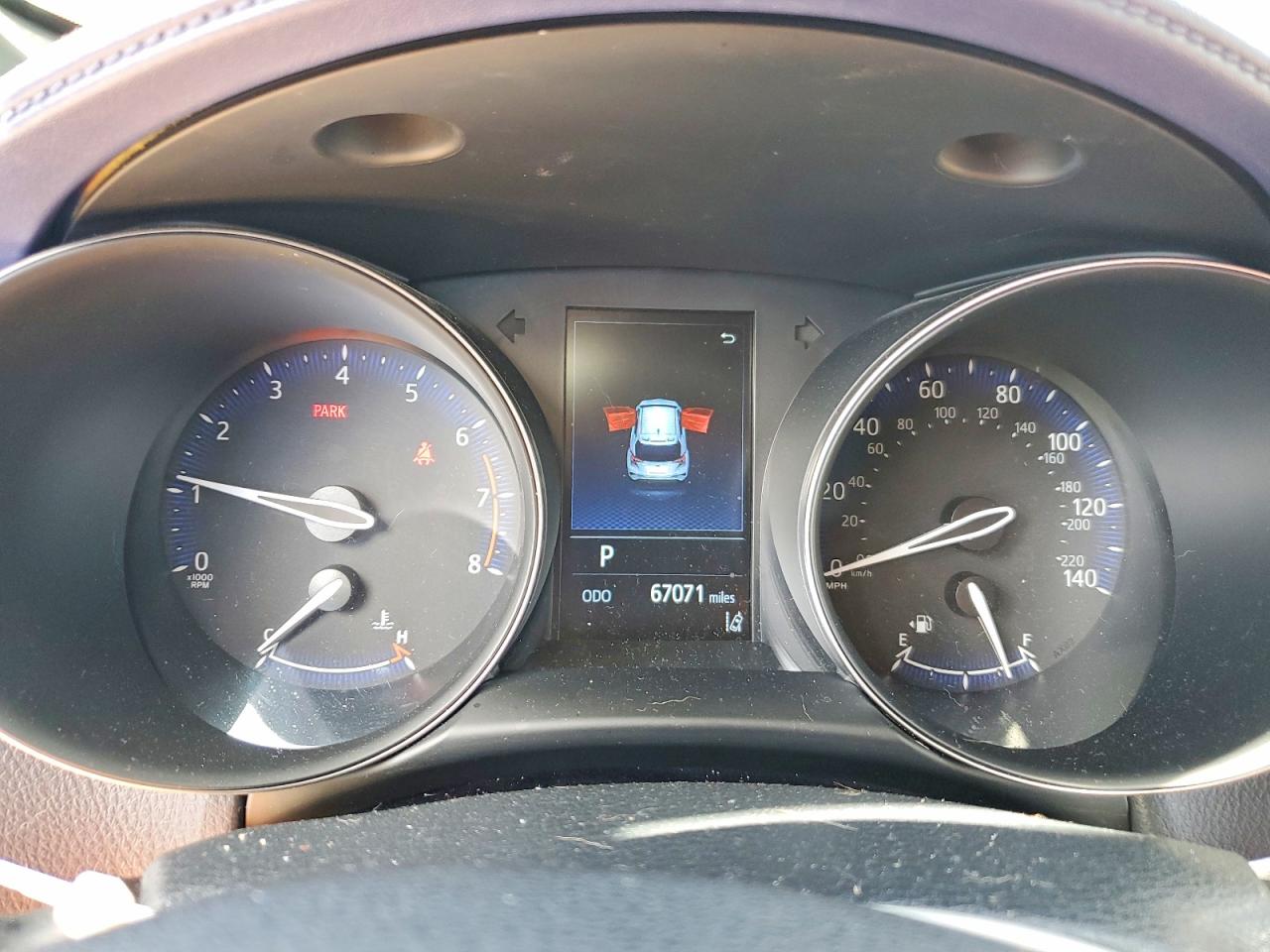 Toyota C-hr Le Xl