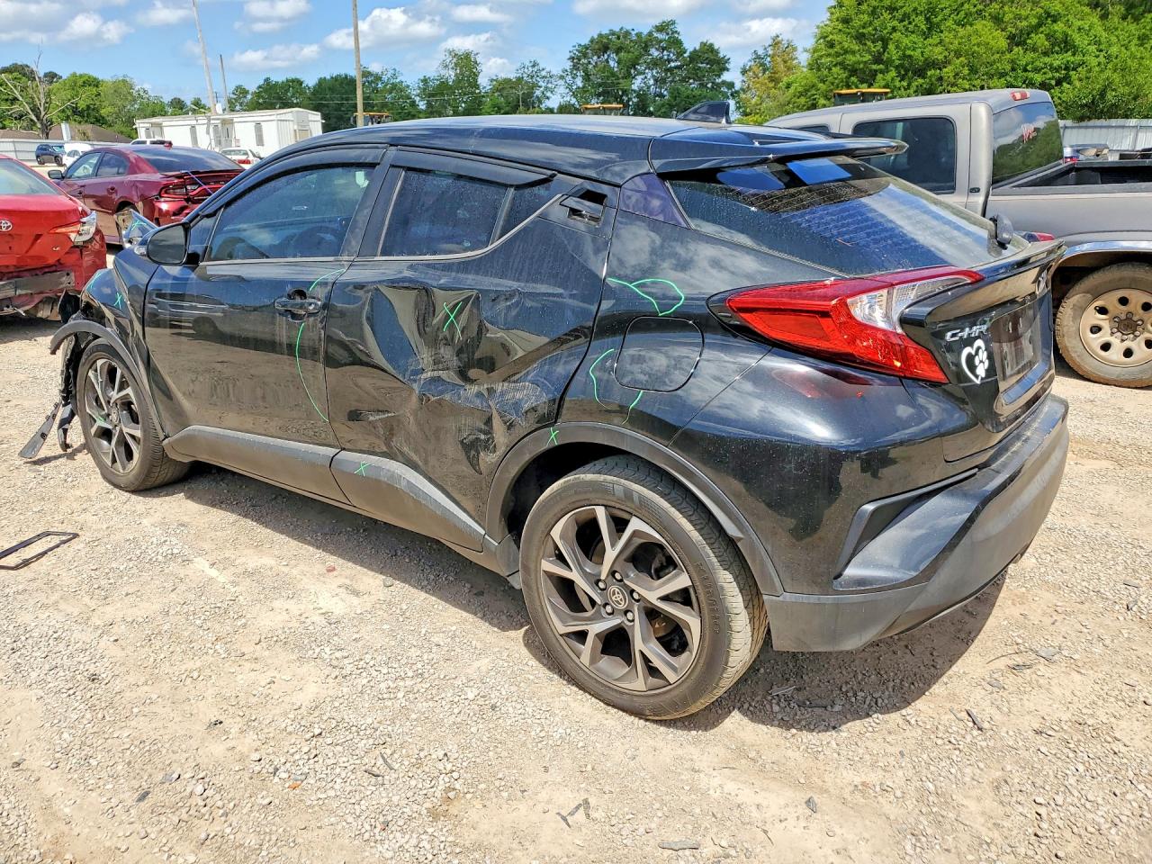 Toyota C-hr Le Xl