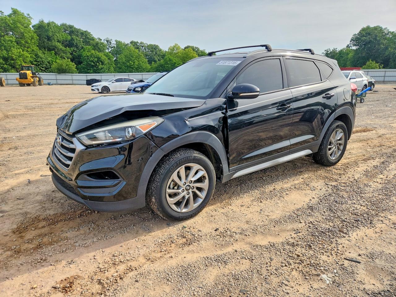 Salvage Hyundai TUCSON Image