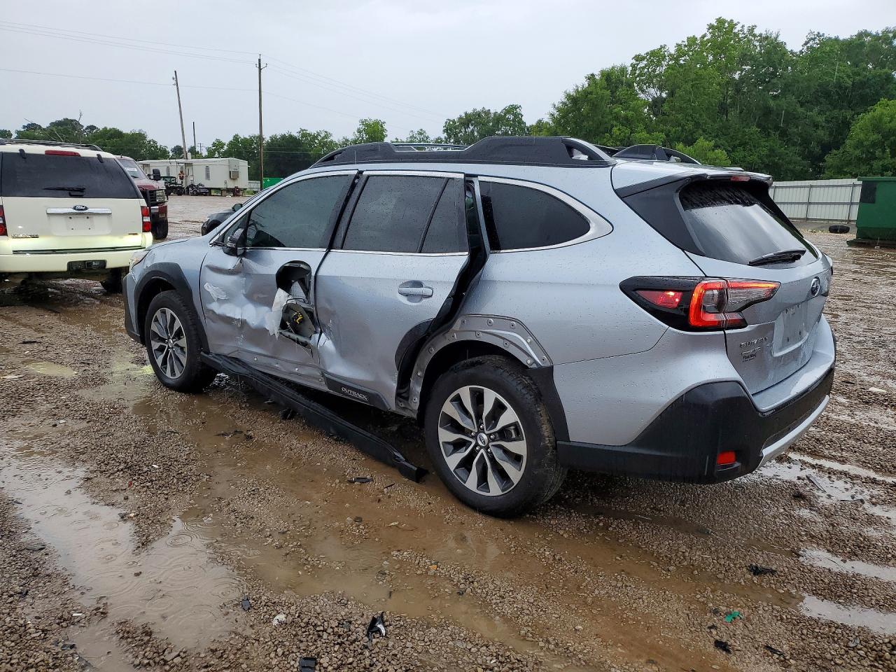 Subaru Outback Limited