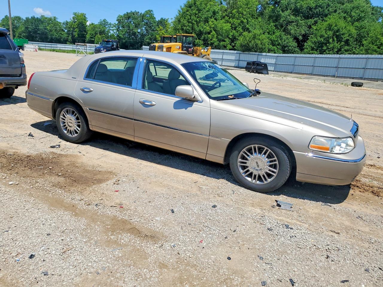 Lincoln Towncar Designer