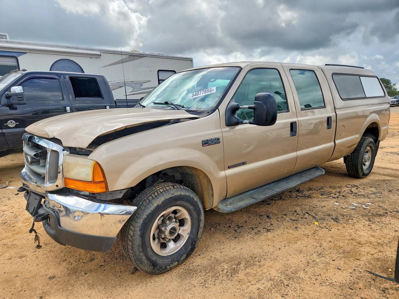 Salvage Ford F-350 Image