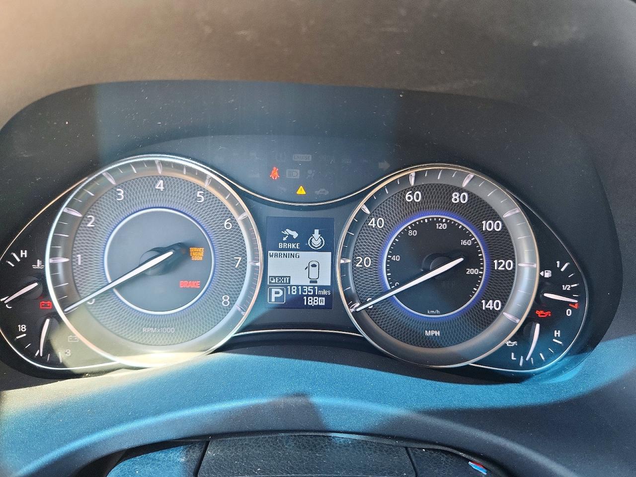 INFINITI Qx Base