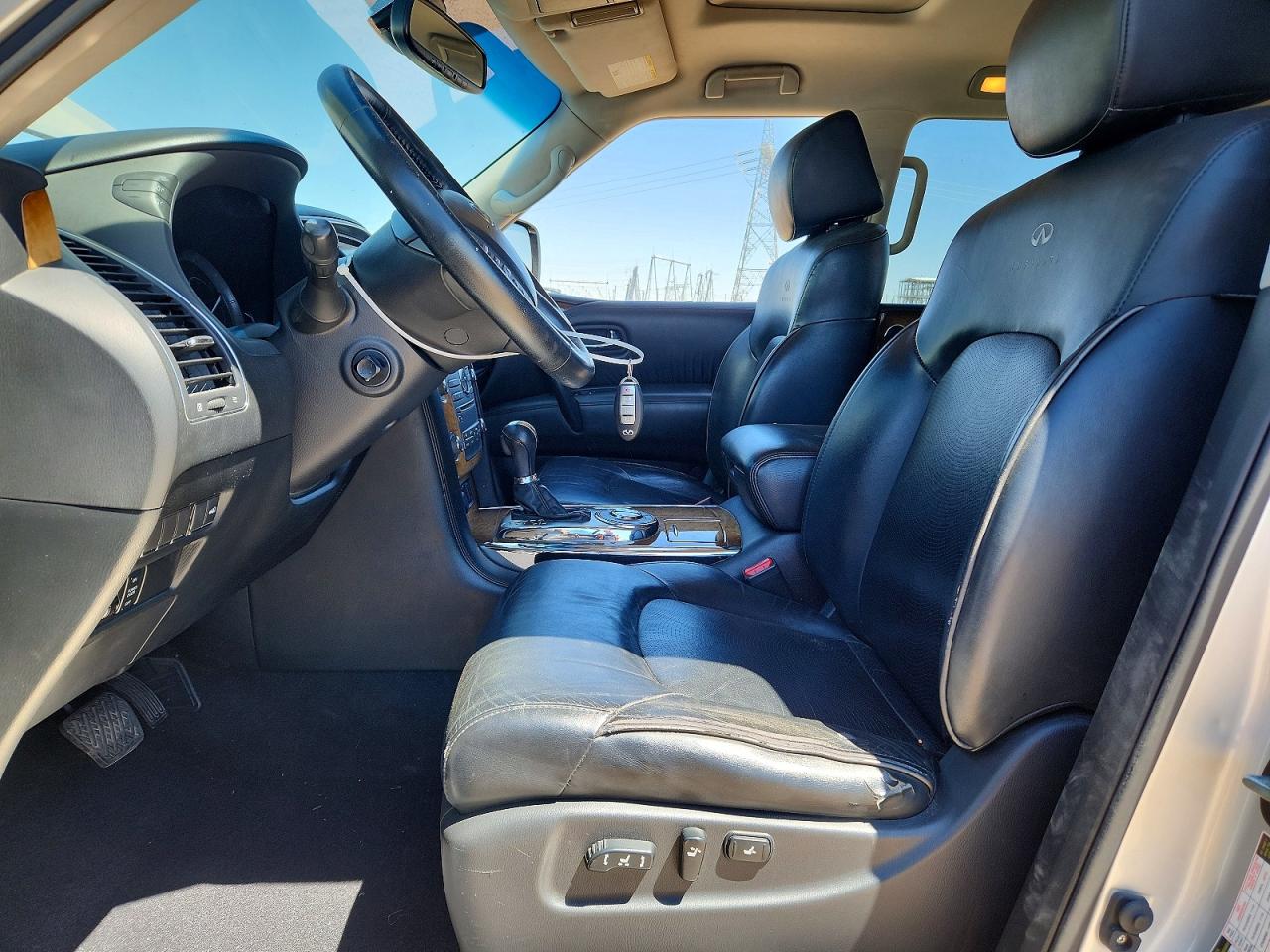 INFINITI Qx Base