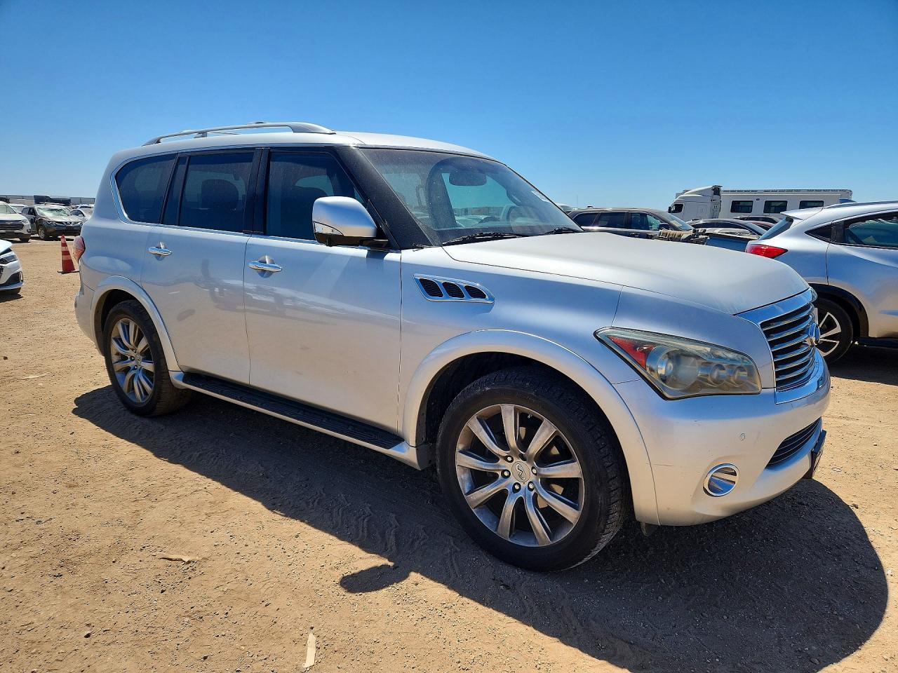 INFINITI Qx Base