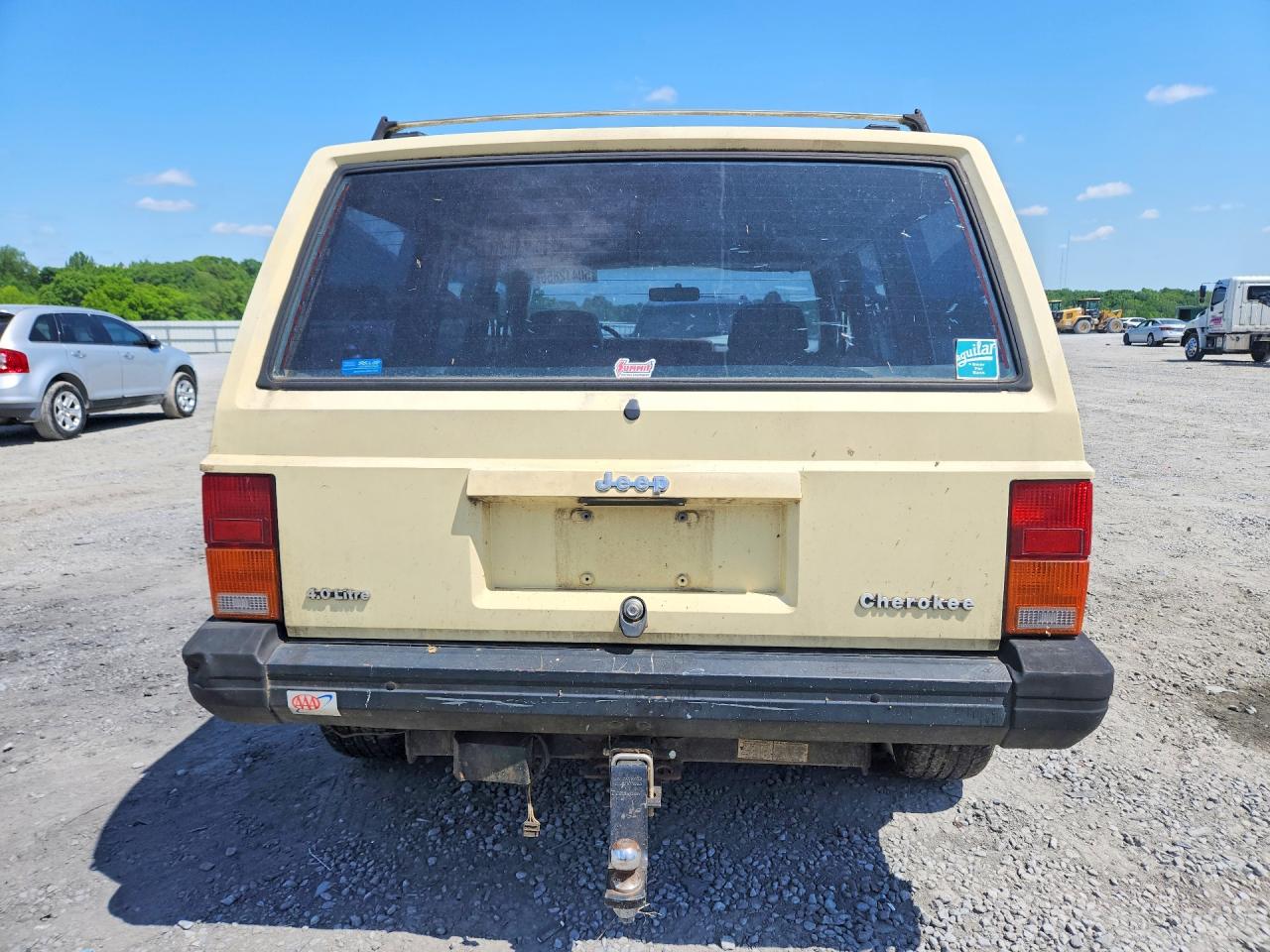 Jeep Cherokee