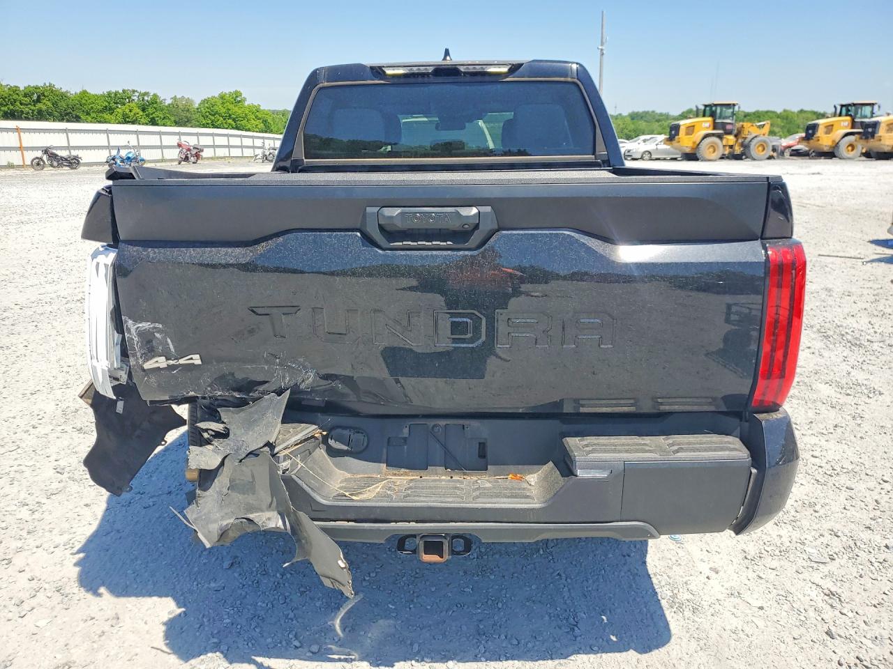 Toyota Tundra Sr5