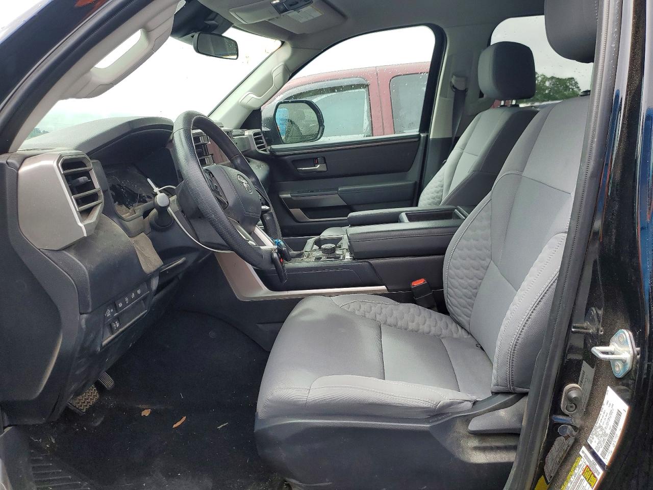 Toyota Tundra Sr5