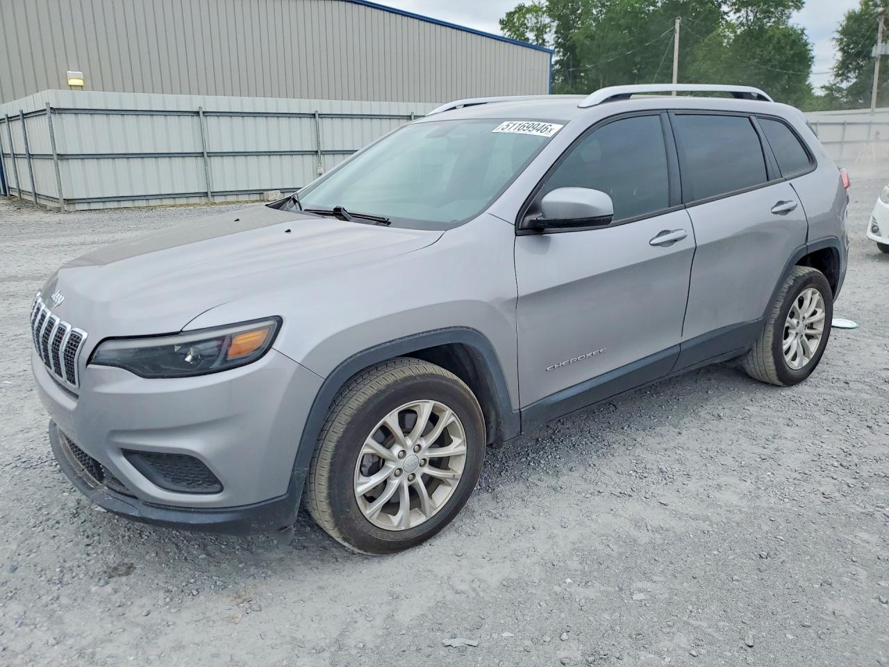 Salvage Jeep Grand Cherokee Image
