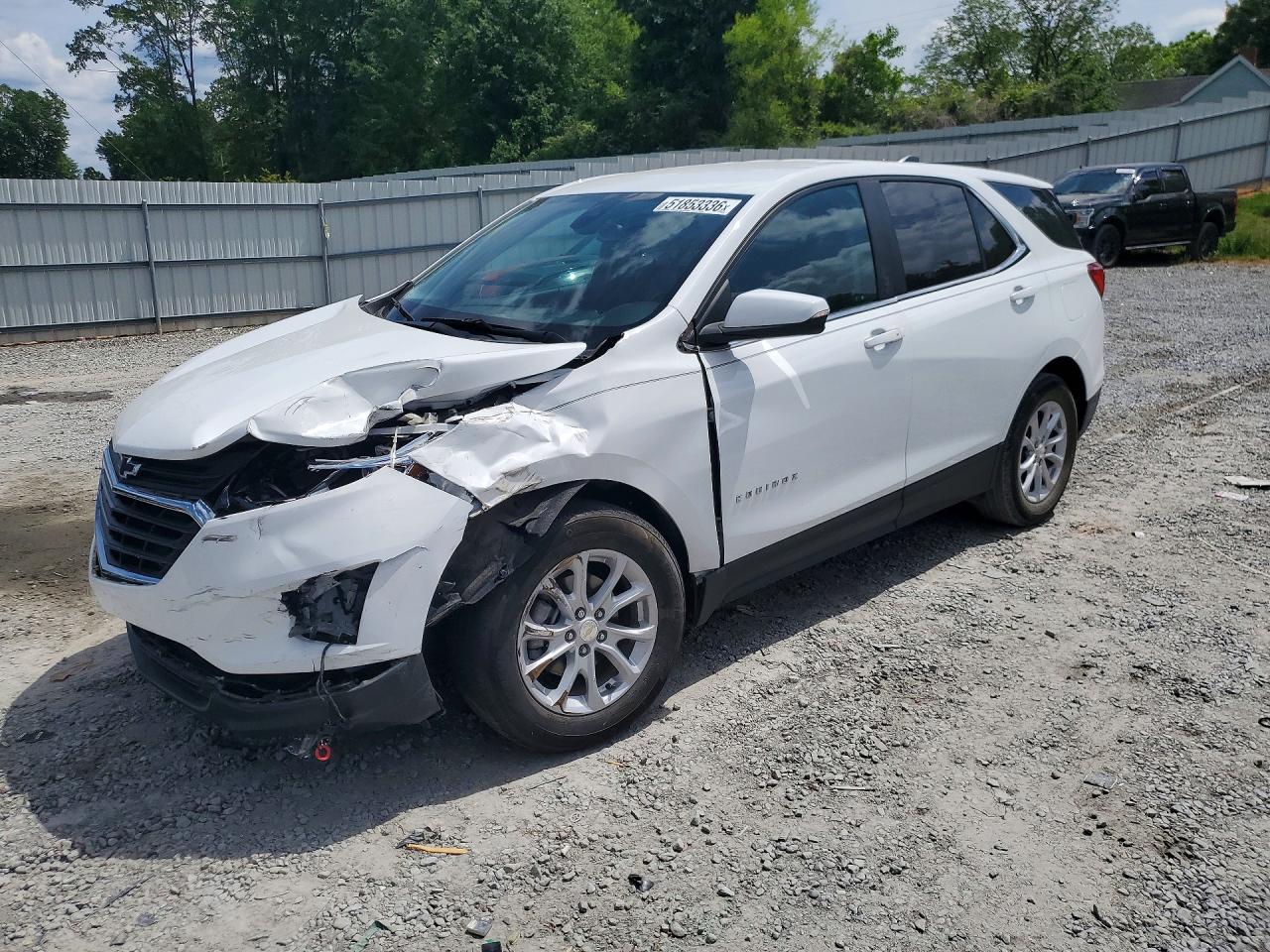 Salvage Chevrolet Equinox Image