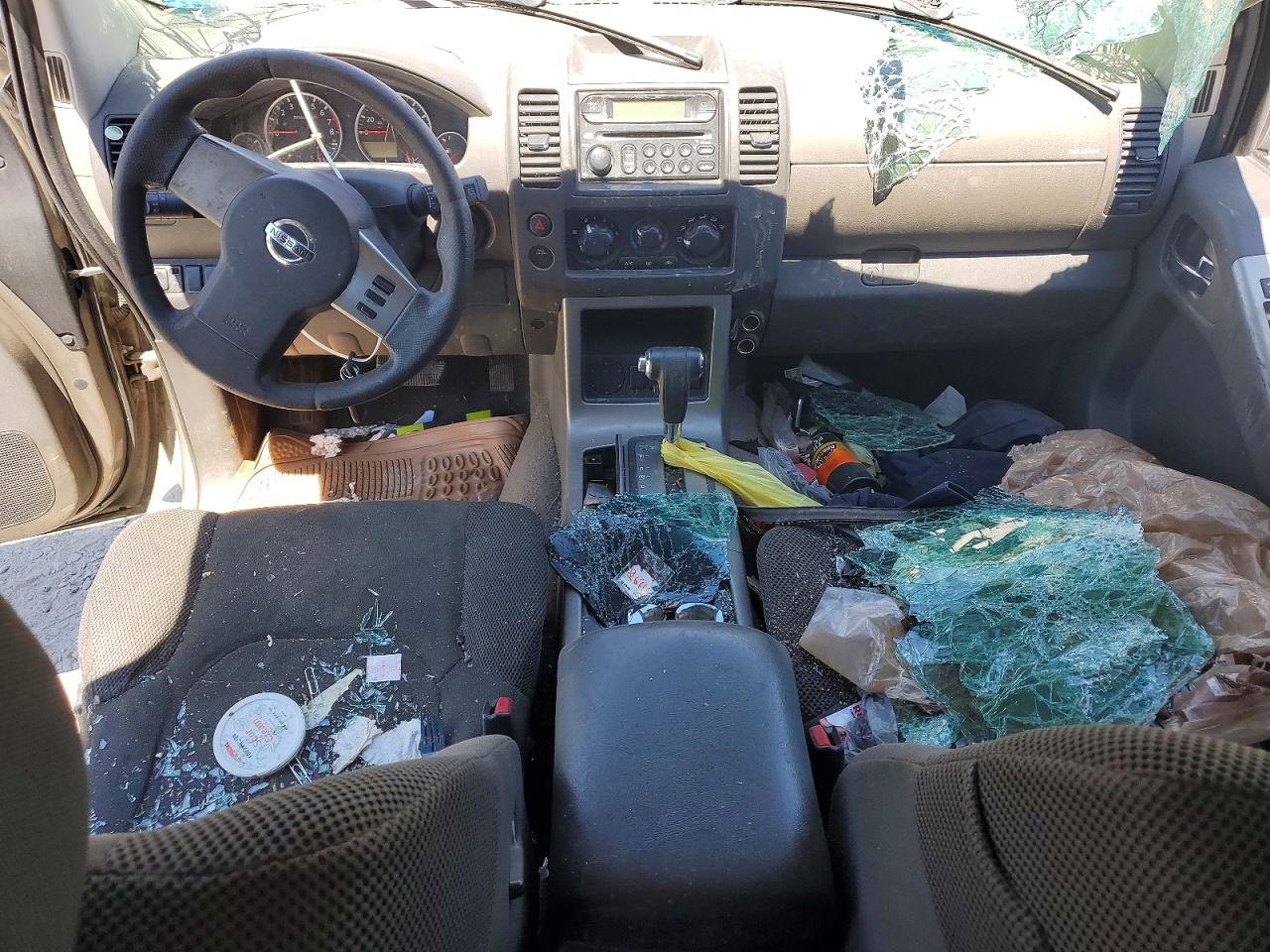 Nissan Pathfinder S