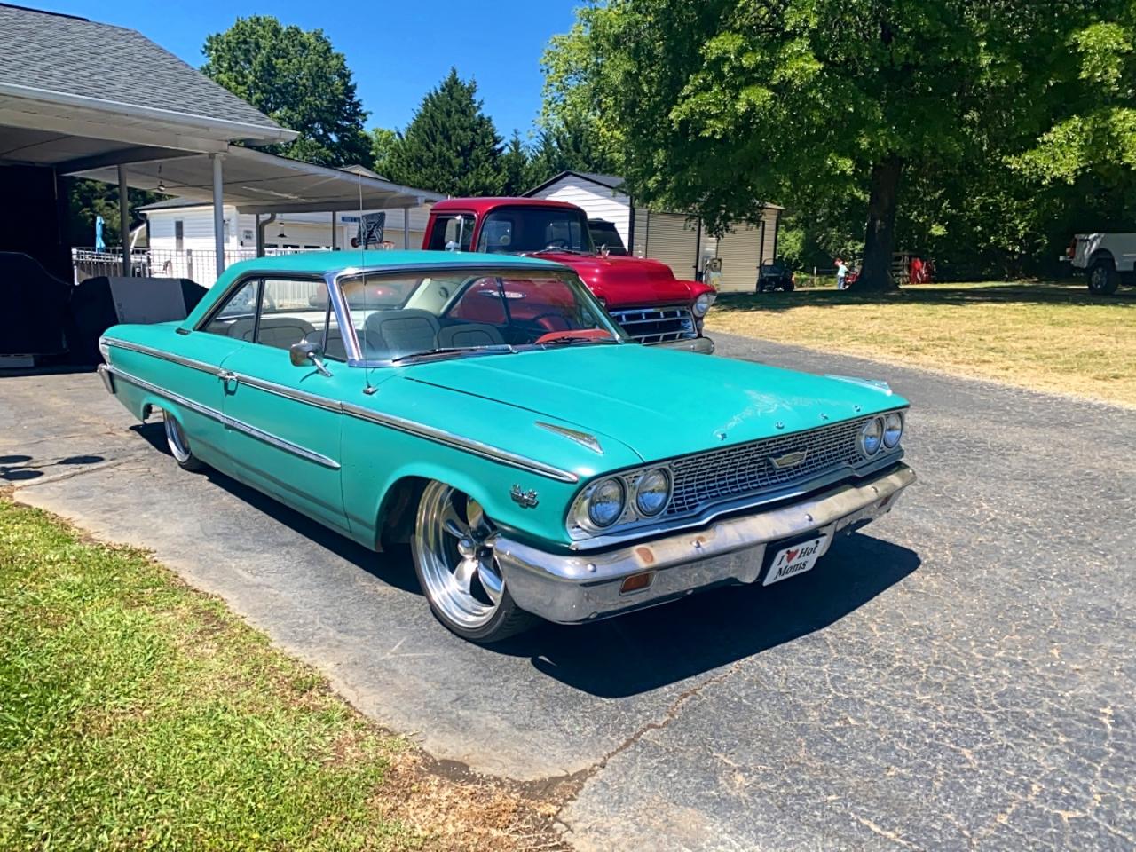 Salvage Ford Galaxie 50 Image