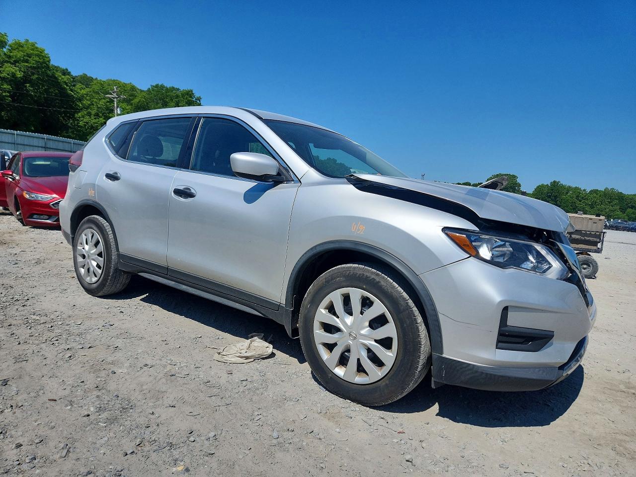 Nissan Rogue S