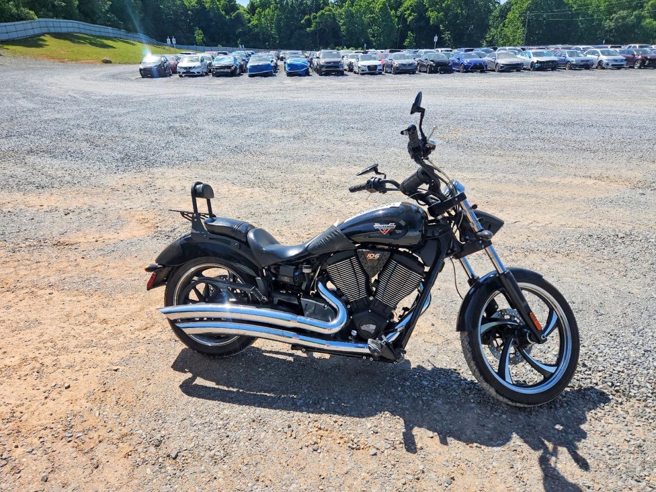 Salvage Victory Motorcycles Motorcycle Image