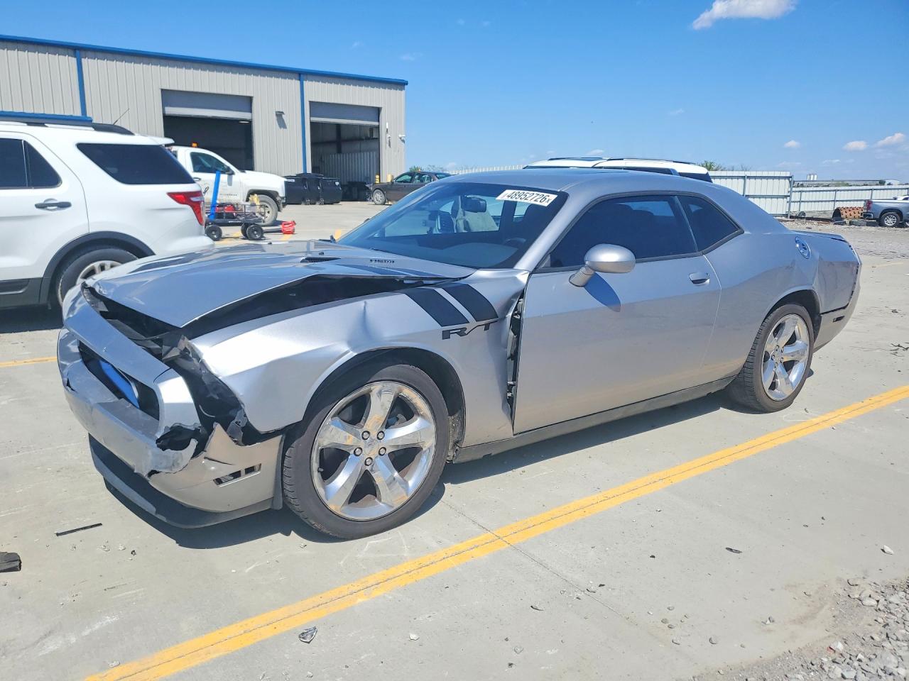 Salvage Dodge Challenger Image