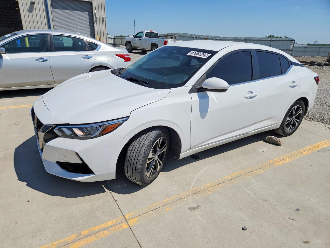 Salvage Nissan Sentra Image