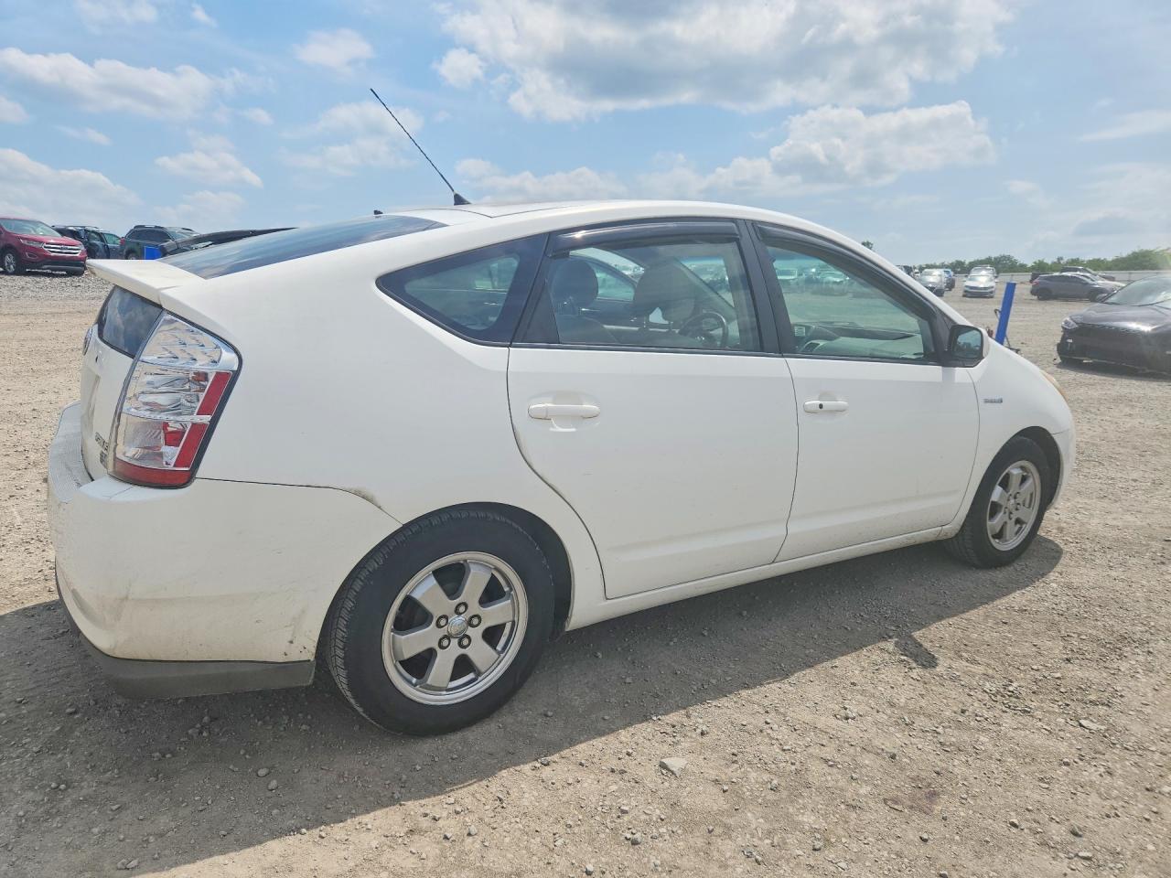 Toyota Prius Base