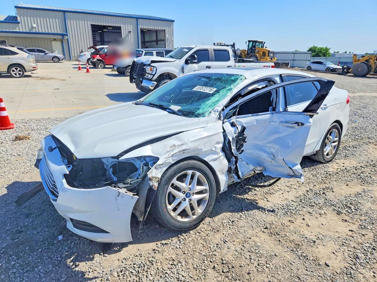 Salvage Ford Fusion Image