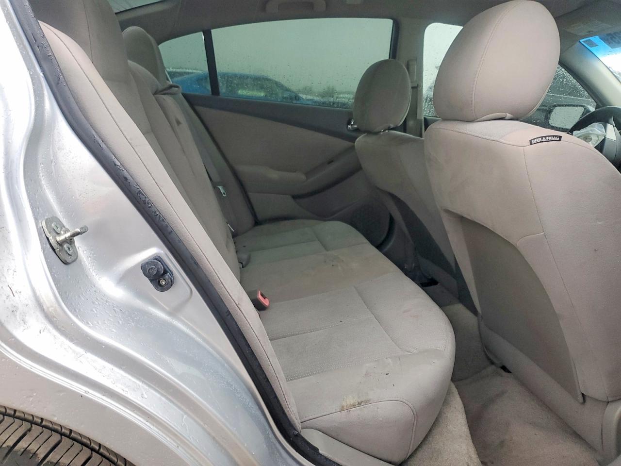 Nissan Altima Base