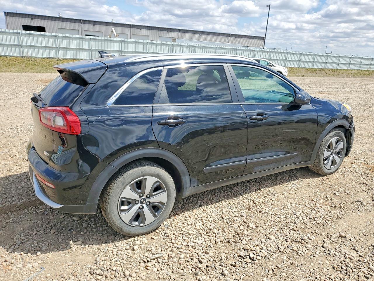 Kia Niro Lx