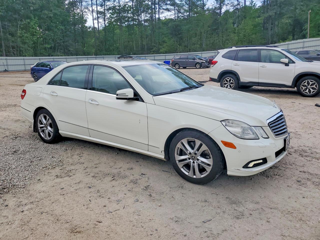Mercedes-Benz E-Class 350