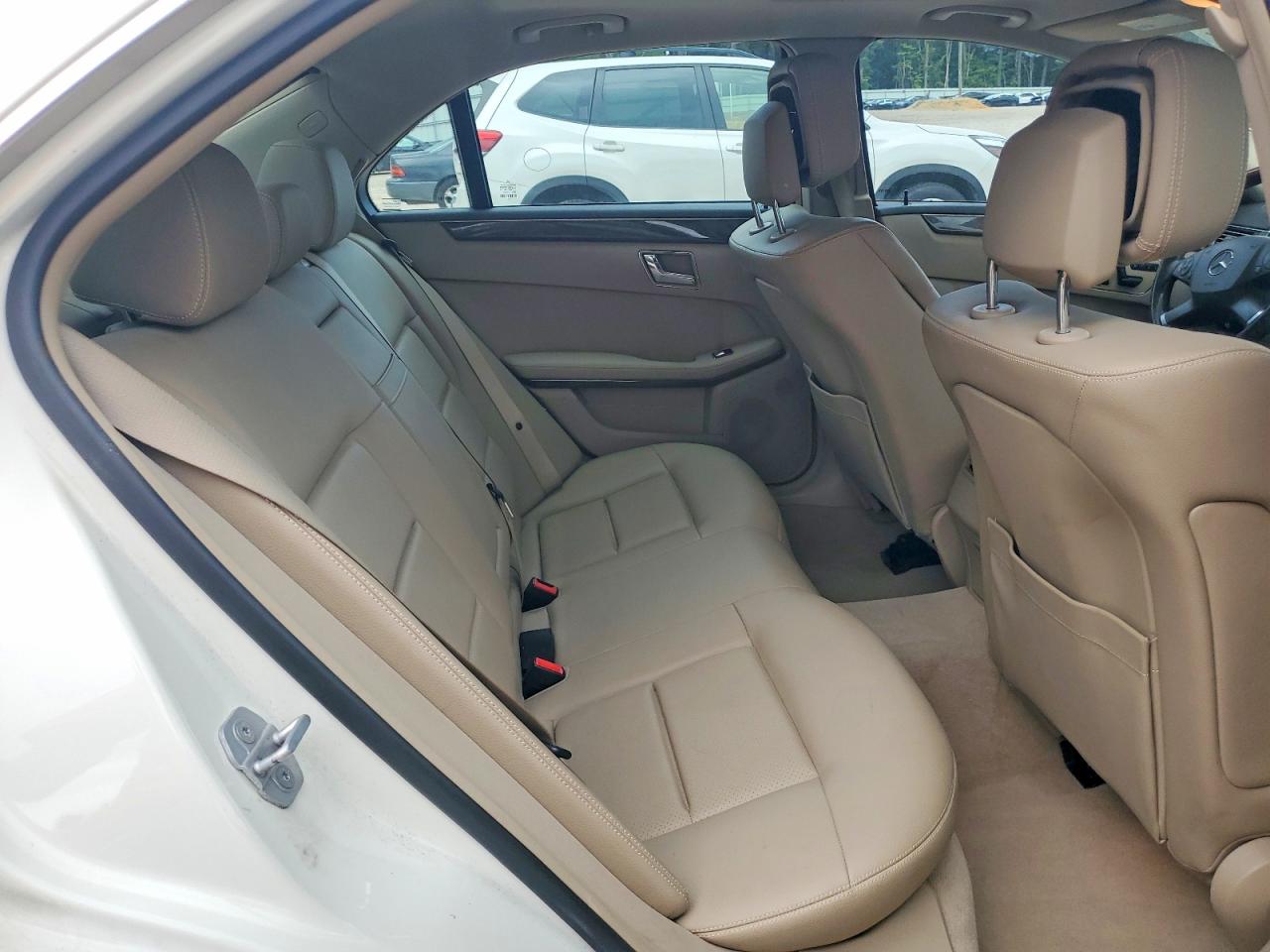 Mercedes-Benz E-Class 350