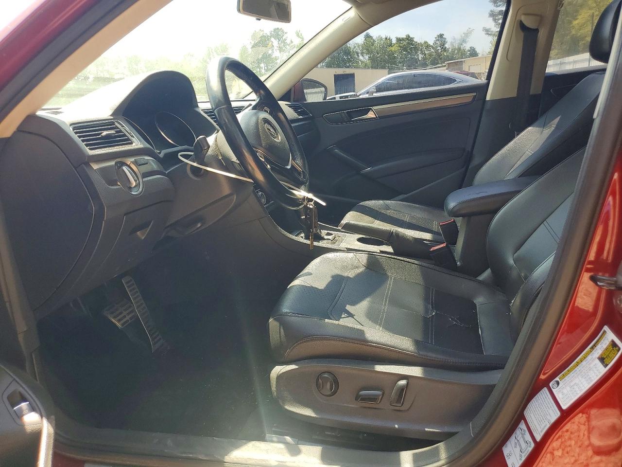 Volkswagen Passat R-line