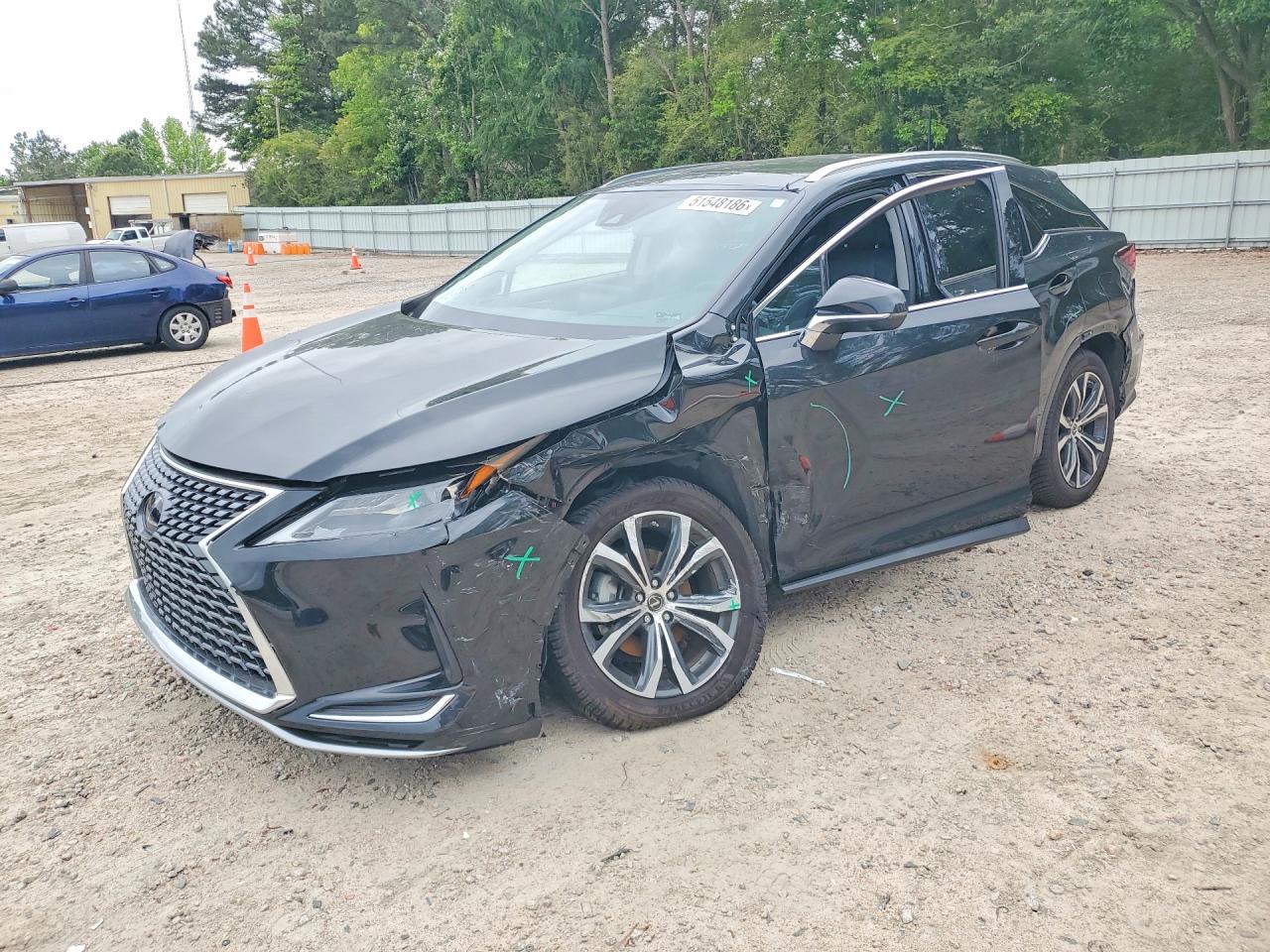 Salvage Lexus RX Image