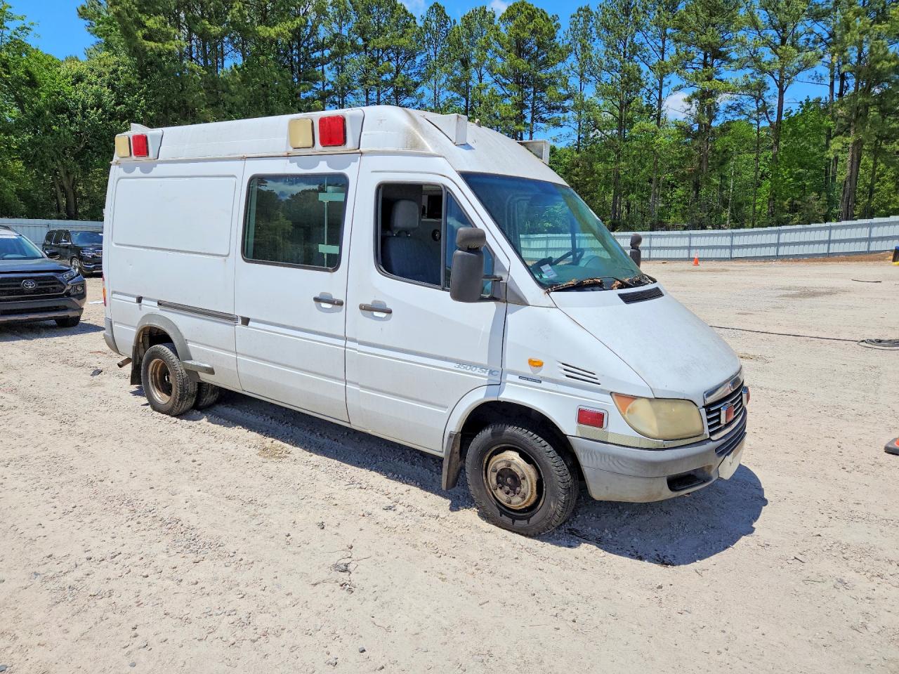Freightliner Sprinter 2500