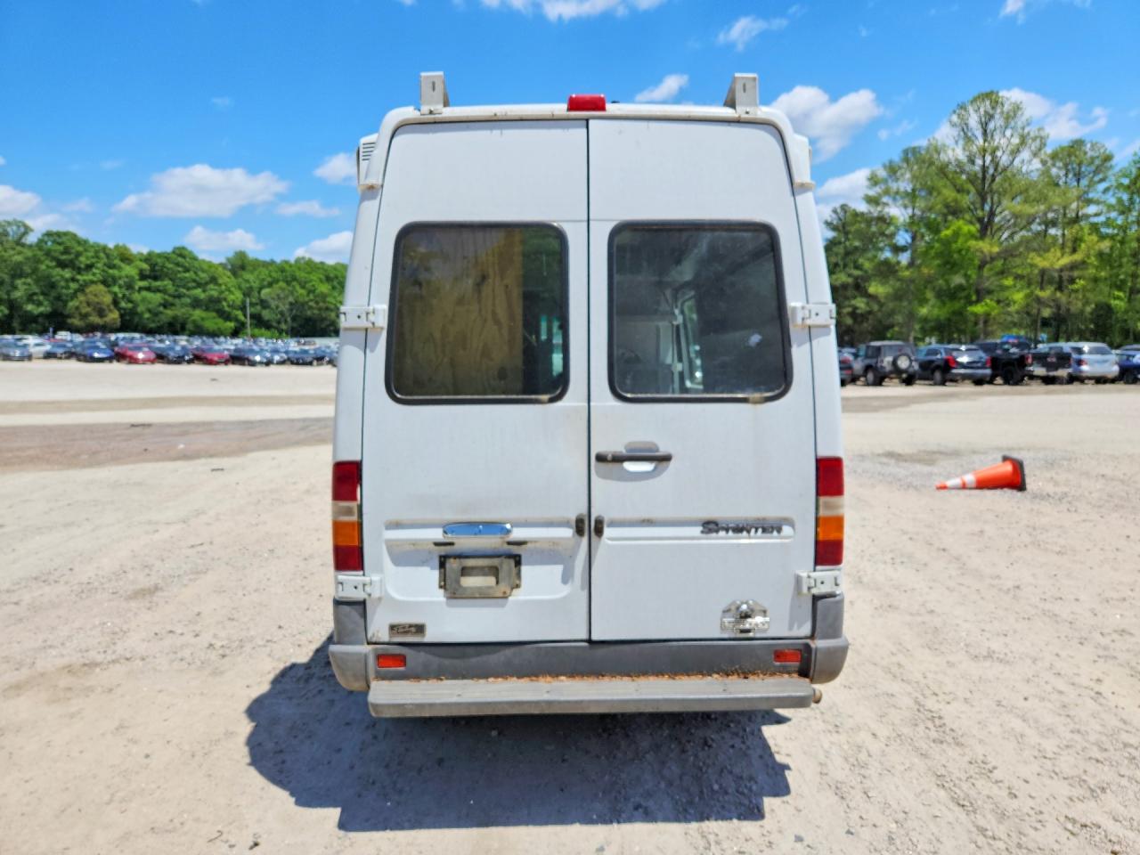 Freightliner Sprinter 2500