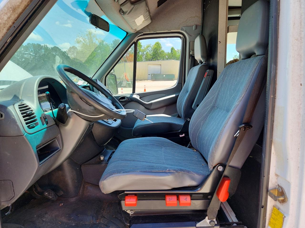Freightliner Sprinter 2500