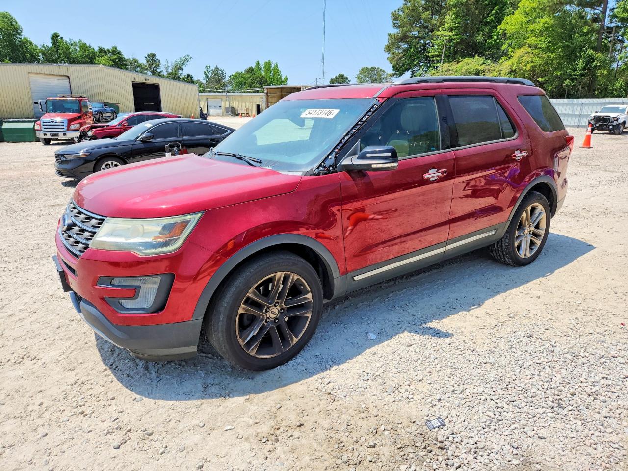 Salvage Ford Explorer Image