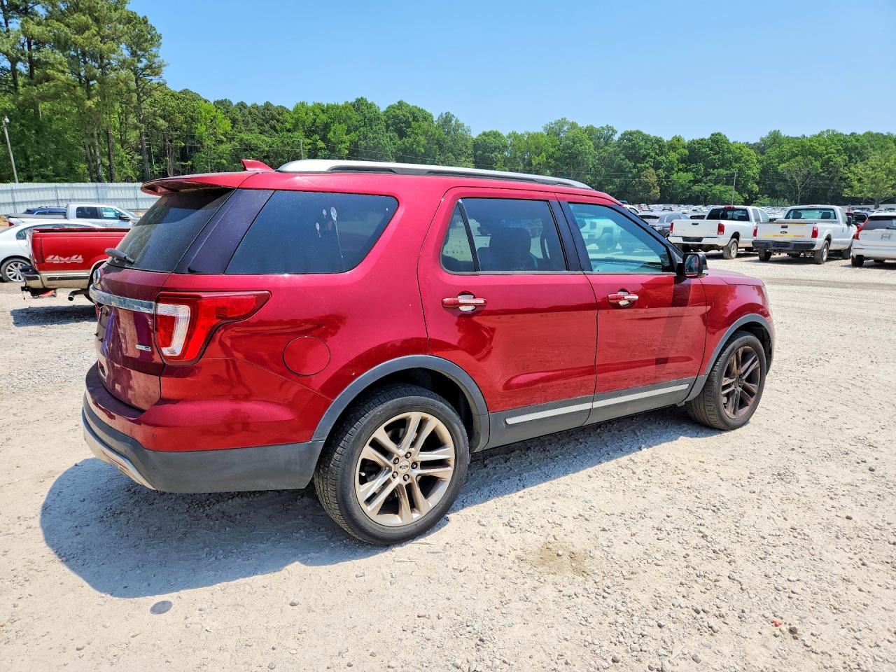 Ford Explorer Xlt