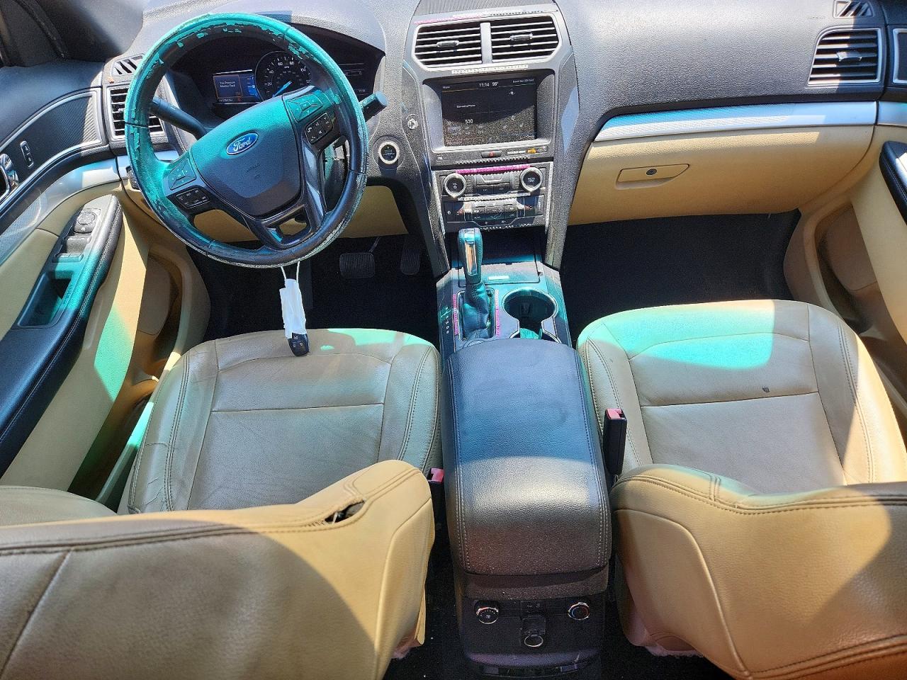 Ford Explorer Xlt
