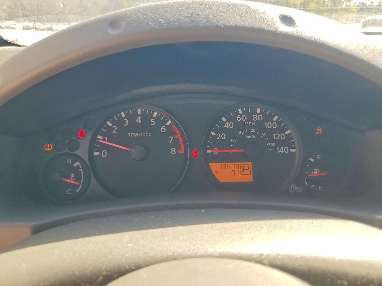Nissan Frontier S