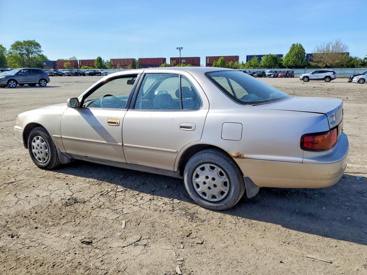 Toyota Camry Le