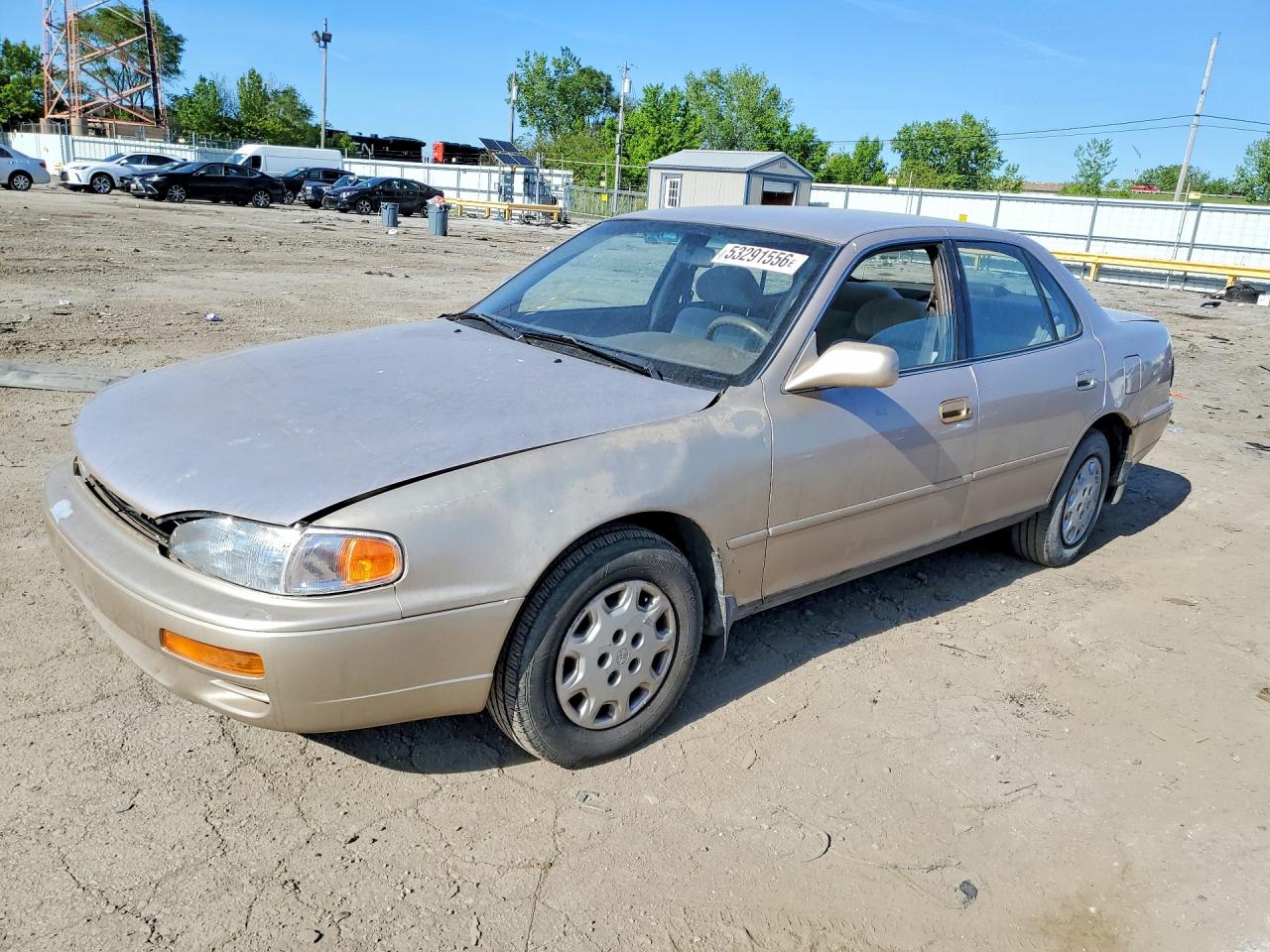 Salvage Toyota Camry Image