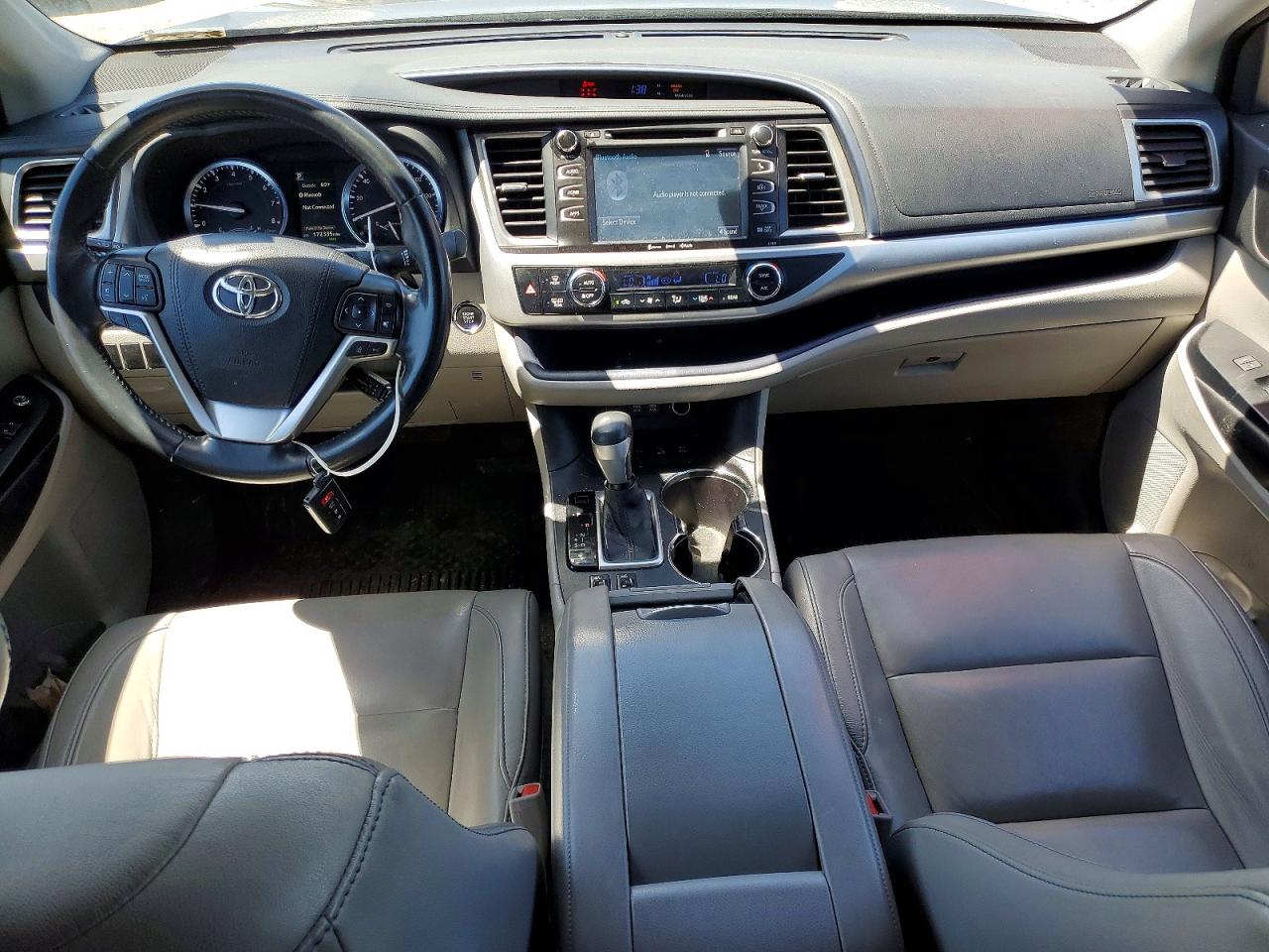 Toyota Highlander Xle