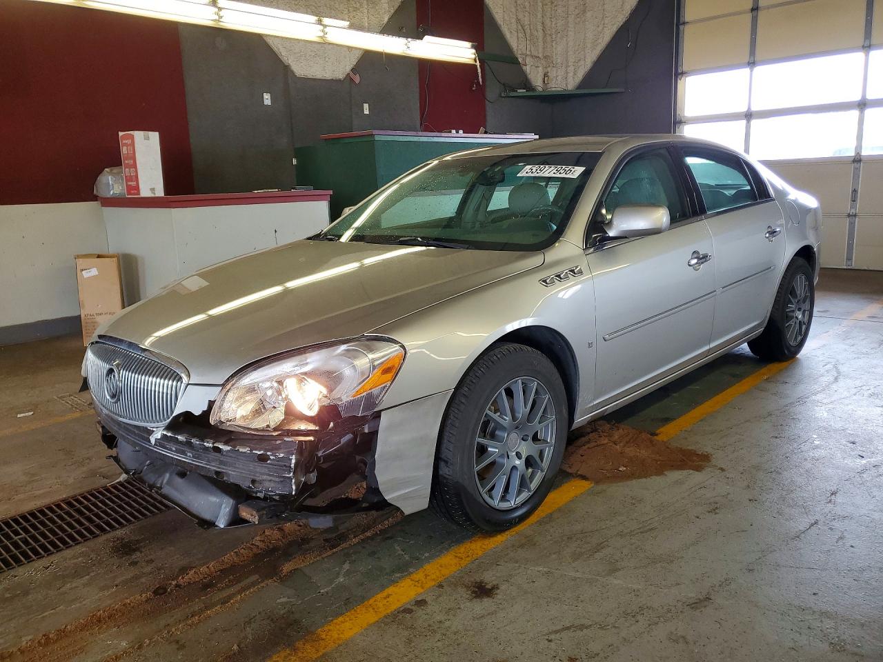 Salvage Buick Lucerne Image